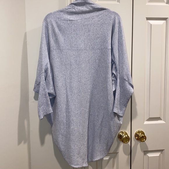 Tart Collections Darla Dolman Sleeve Shawl Cardigan - Picture 5 of 7